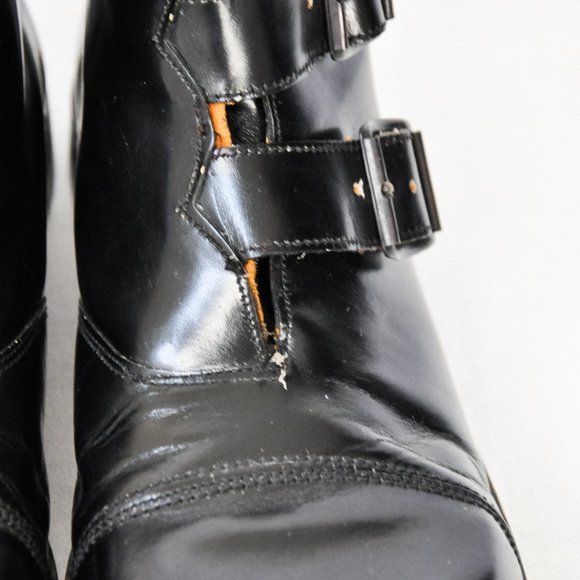 Vintage Round Toe Leather Boots - Picture 13 of 15